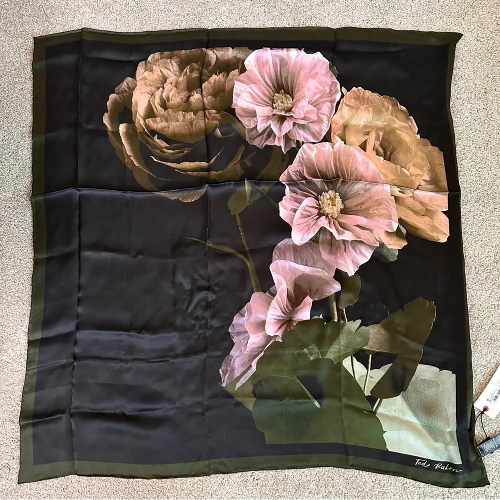 NEW Ted Baker Anikaay silk scarf floral print square - Picture 7 of 8